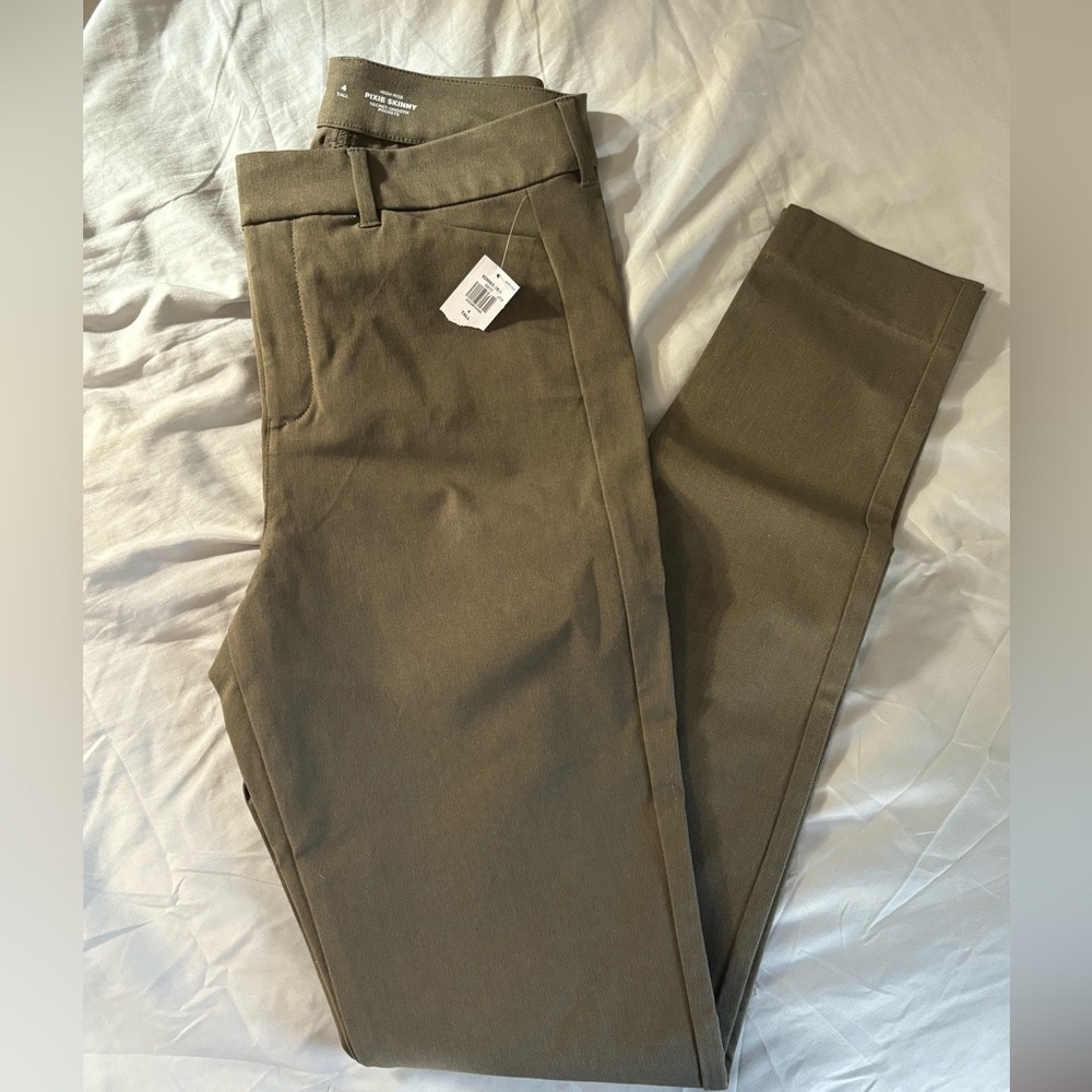 Green skinny jeans size 4 tall